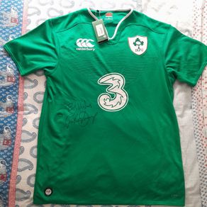 Ireland Rugby Shirt - New With Tags - Signed by Gordon Darcy