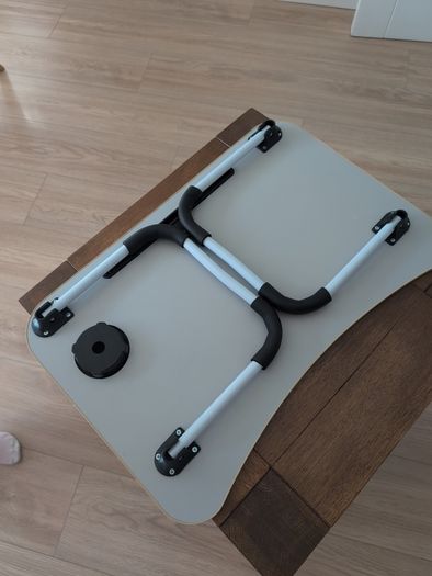 Folding table new