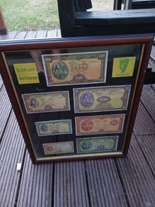 Lady Lavery notes print