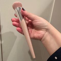 Fenty foundation brush