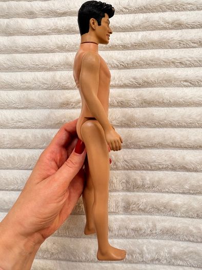 Zayn Malik One Direction Zayn Malik One Direction Doll Nude approx. 29 cm. Loose Head Used please see photosDoll Nude