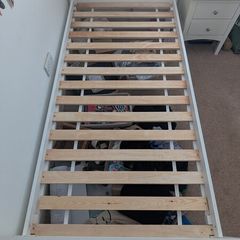 single bed wooden frame and slats
