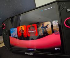 Lenovo Legion Go 2 2TB (Z2 Extreme)