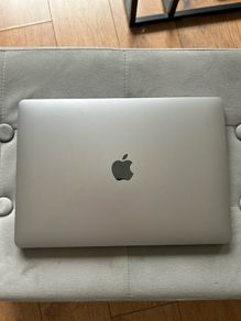 Apple MacBook Pro 13 inch M1 2020