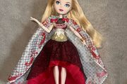 Ever After High Apple White Legacy Day Doll (2013) Original Matte