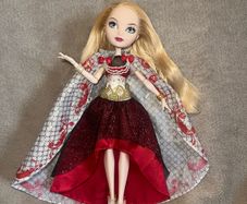 Ever After High Apple White Legacy Day Doll (2013) Original Matte