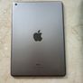 iPad 6th gen Image 4