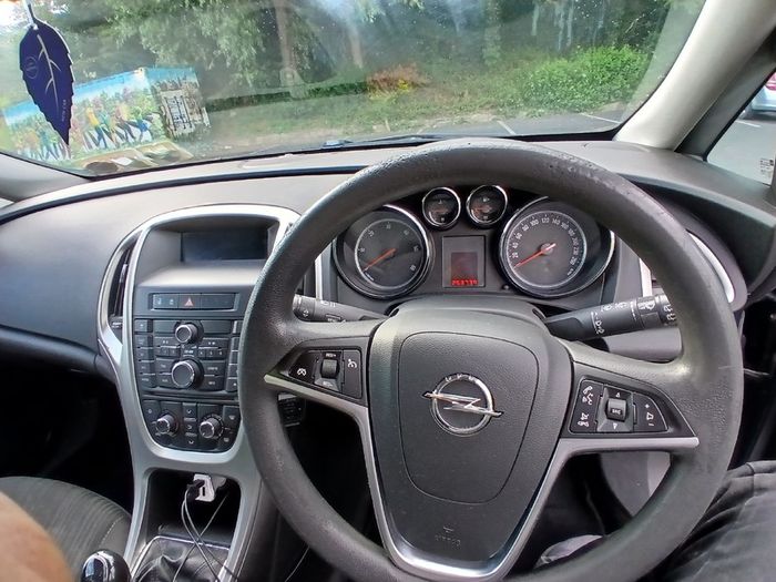 2010 Opel Astra