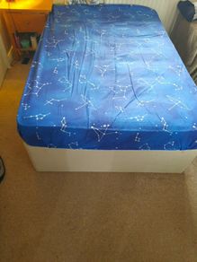 small double bed with mattress