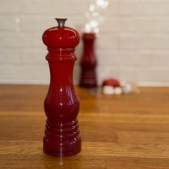Le Creuset Pepper Mill - Red + Spare parts