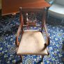 Solid wood extendable dining table and 6 chairs Image 4