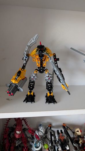 Bionicle Hewkii Mahri