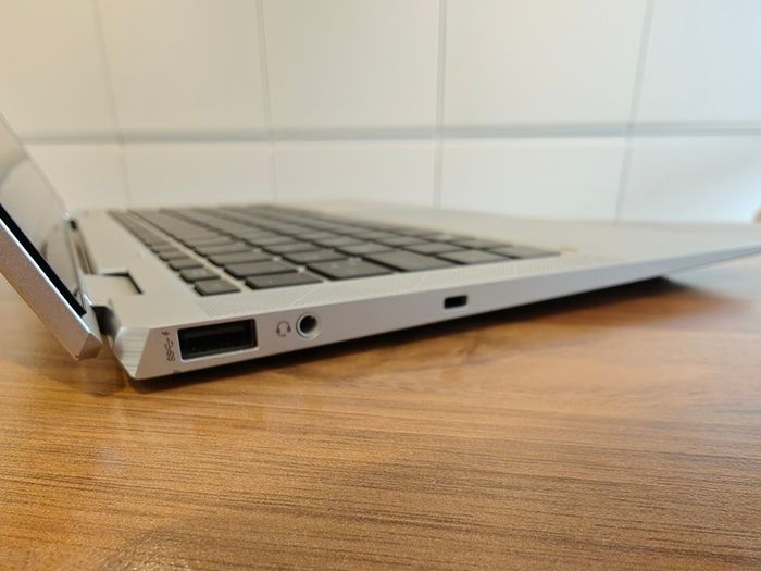 HP EliteBook x360 1030 G7 | i5 | 16GB | 256GB | 13.3" FHD Touchscreen | Win11