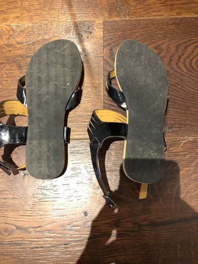 girls sandals