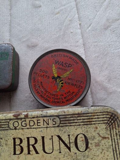 A Job Lot Of 9x  Vintage Tins Big & Small Tins All Vintage