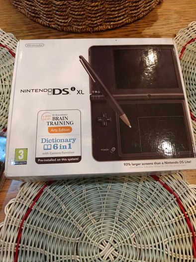Nintendo dsi xl