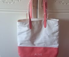 ladies bag boss perfume alive