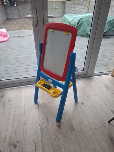 Reversable art easel