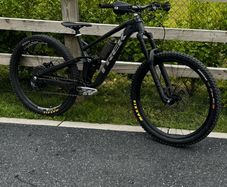 Trek slash 8 size large
