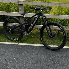 Trek slash 8 size large