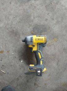 DeWalt impact driver