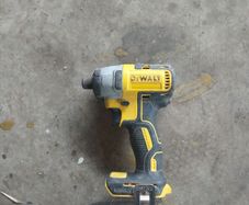 DeWalt impact driver
