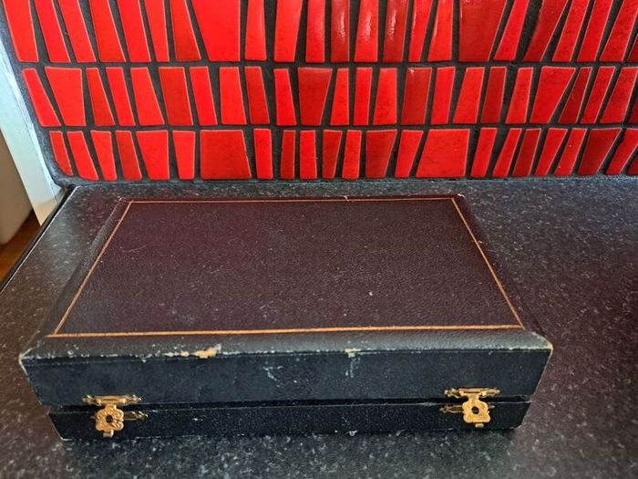 antiques