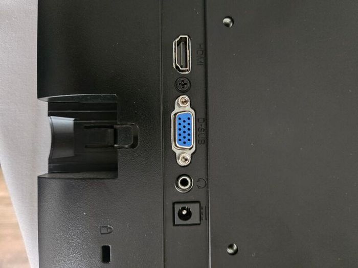 Aoc 22" Monitor