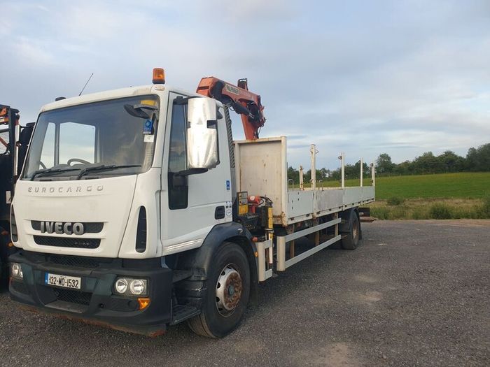 Iveco  180E (auto)  18 ton.  crane lorry