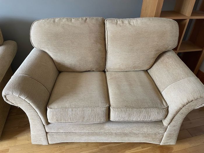 Sofas (3+2) in Very Good Condition