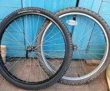 Bicycle parts / wheels