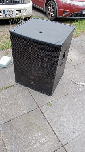 Behringer B1800X Subwoofer