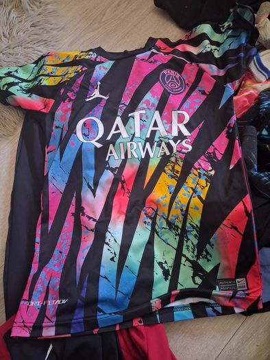 Boys jerseys