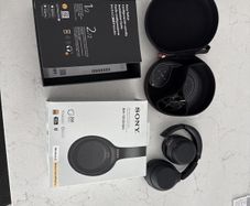 Sony WH1000XM4 noise cancelling Headphones