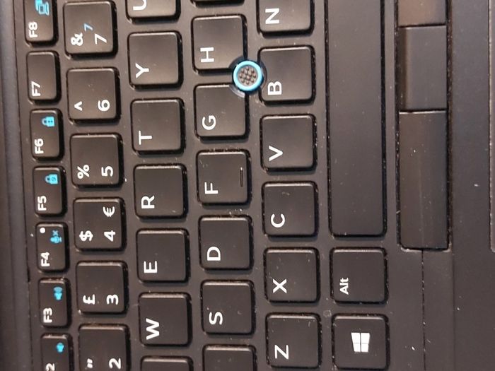 DELL Latitude 5490, Intel Core i5-7300U CPU, 2.71GHz. 8GB Ram, 256GB SSD, Windows 10 Pro, Microsoft Edge, Chrome and VLC