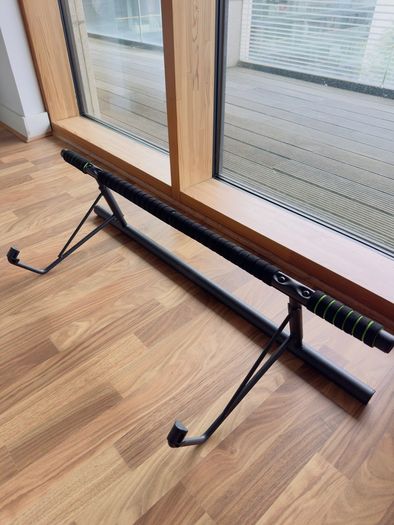 Magnoos Doorway Pull Up bar