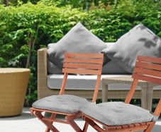 New Light Grey Seat Pad - excellent for home & garden