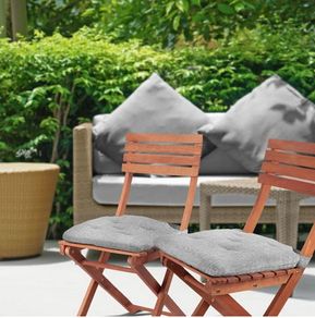 New Light Grey Seat Pad - excellent for home & garden