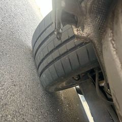 Car tyres
