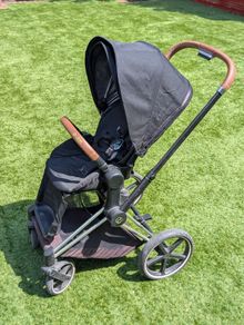 Cybex Priam Platinum pram