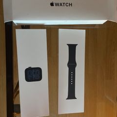 Apple Watch SE 3rd Generation With Band and Magnetic Fast Charger to USB C Cable 1m