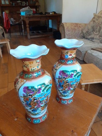 Chinese Vases.