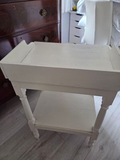 Wash Stand