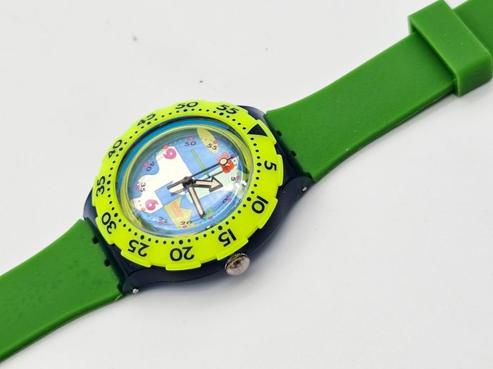 VIntage Swiss Watch Swatch Scuba 1990s