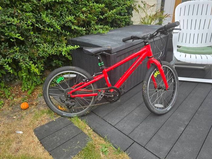 Kids Ridgeback Red Bike Shimano Gears Great Condition!