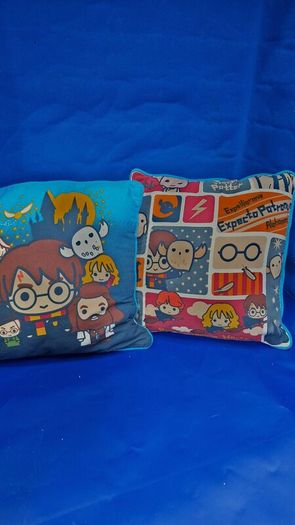 Set of 2 Official Harry Potter Cushions