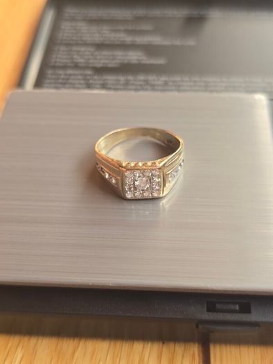 9CT Gold Ring