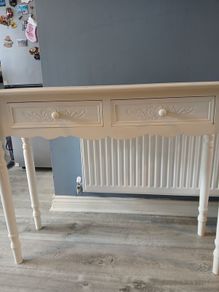 Dressing table