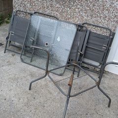 Garden Table & 4 chairs