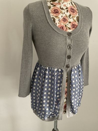 cardigan Bnwot small Benetton cardigan with satin peplum